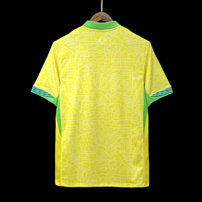 Camiseta de local de Brasil 24/25