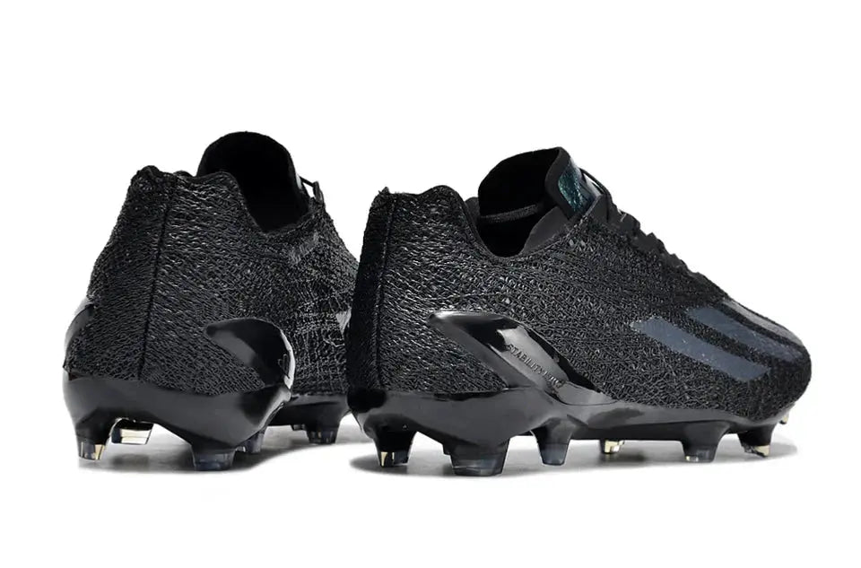 CRAZYFAST STRUNG+ FG BOOTS KITGOAL
