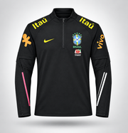 Pull zipé noir du brésil