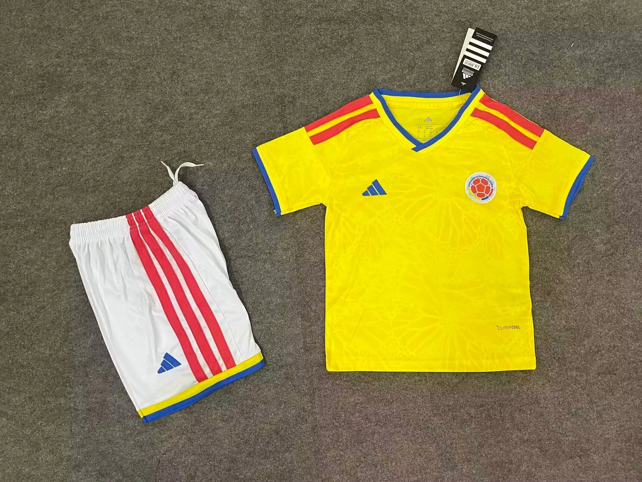 Ensemble Colombie coupe du monde 2026 DOM blanc KITGOAL